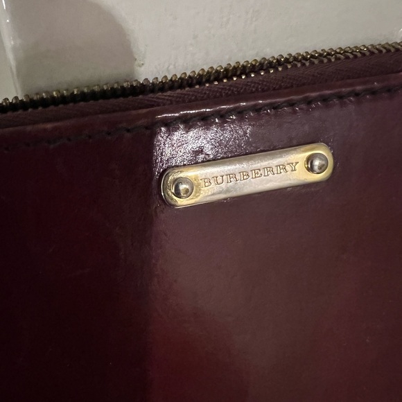 Burberry bifold zipper wallet - Picture 2 of 8